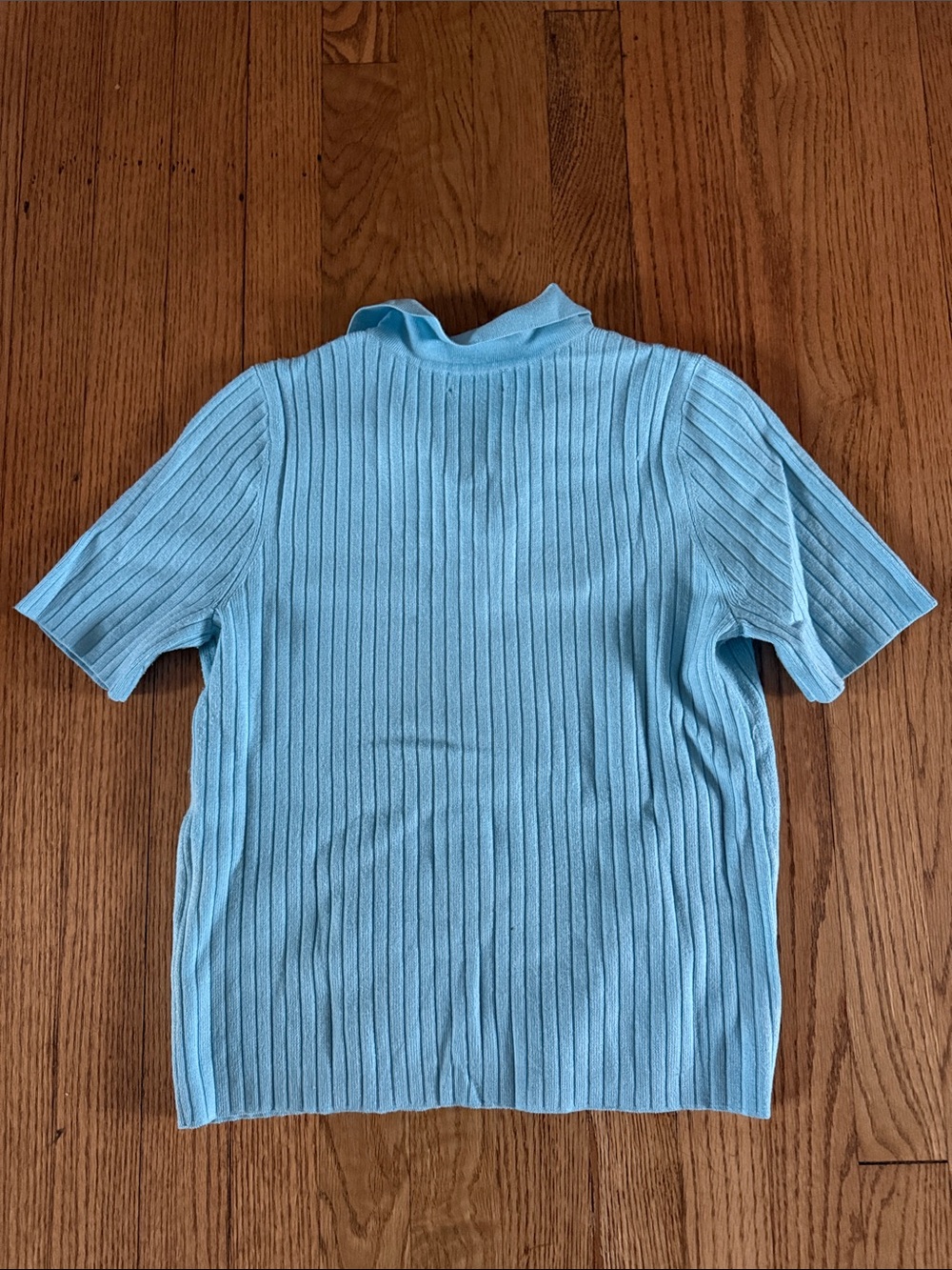 Light Blue Short-Sleeve Ribbed Button-Front Cardigan - Picture 4 of 4